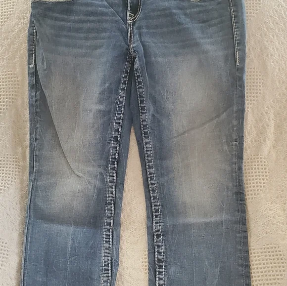 Women's Vigoss The Dallas Capri size 7/8 PLEASE READ FULL DESCRIPTION - Picture 11 of 15